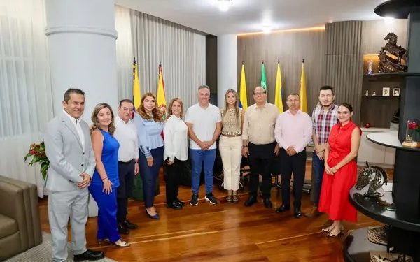 Trabajar en equipo por los proyectos de Pereira, Risaralda y la región, compromiso del bloque de congresistas risaraldenses